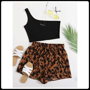 NEW: Shein one shoulder top with animal print shorts.|size medium|